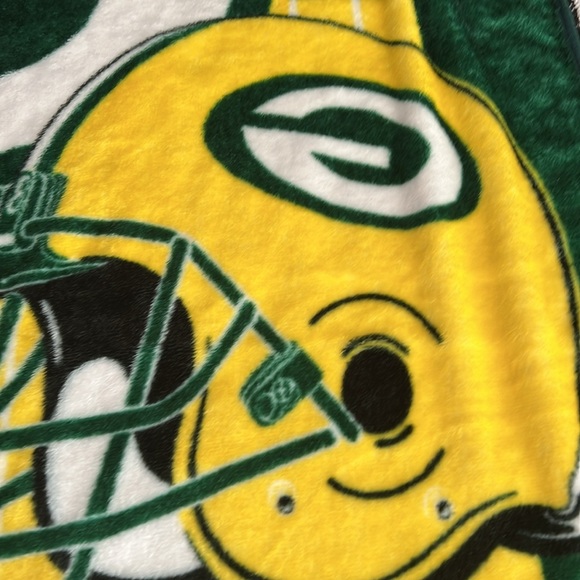 Green Bay Packers 50X60 Throw Blanket - Picture 7 of 10
